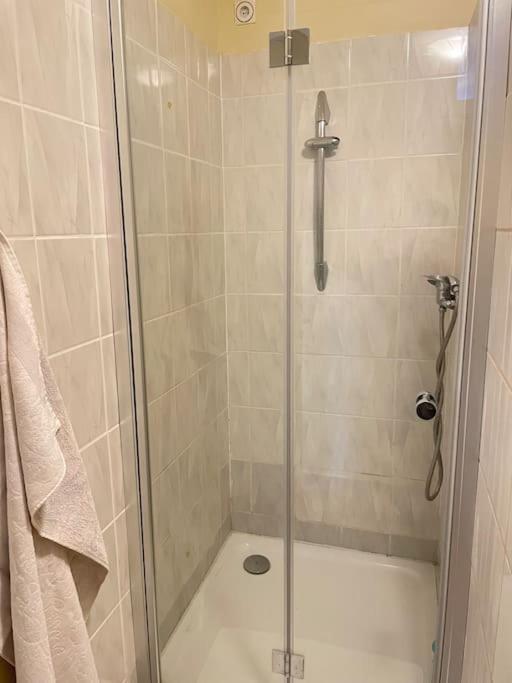 Einzimmerwohnung + Dusche Und Wc Берлин Экстерьер фото